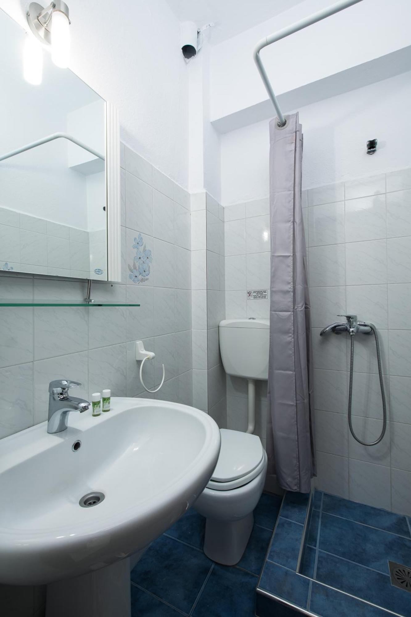 לימנריה Kentrikon Rooms מראה חיצוני תמונה